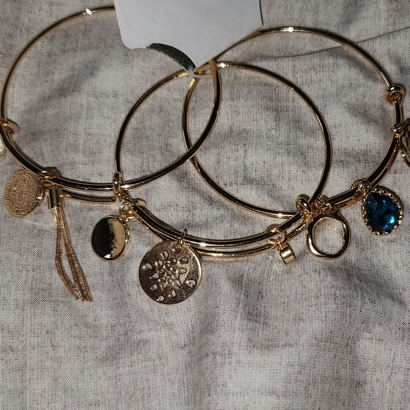 Kelly & Kate Bracelets - Picture 6 of 11